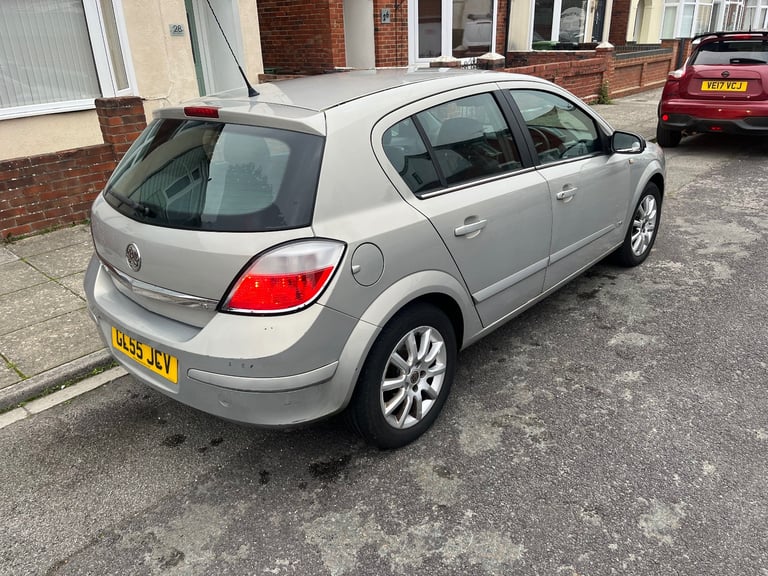 VAUXHALL ASTRA AUTOMATIC 1.8 PETROL PORTSMOUTH 