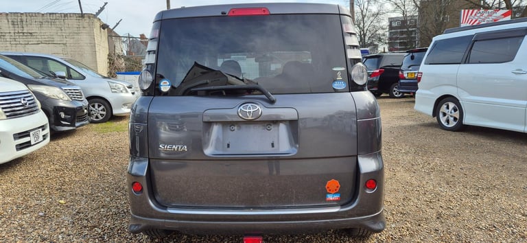 2007 Toyota Sienta PASSENGER SEAT WELCAB, 52,590 Miles, Petrol Autoc