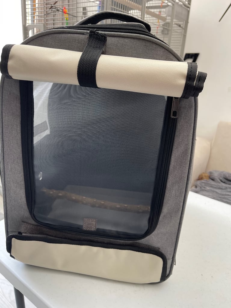 Pet bird carrier backpack 