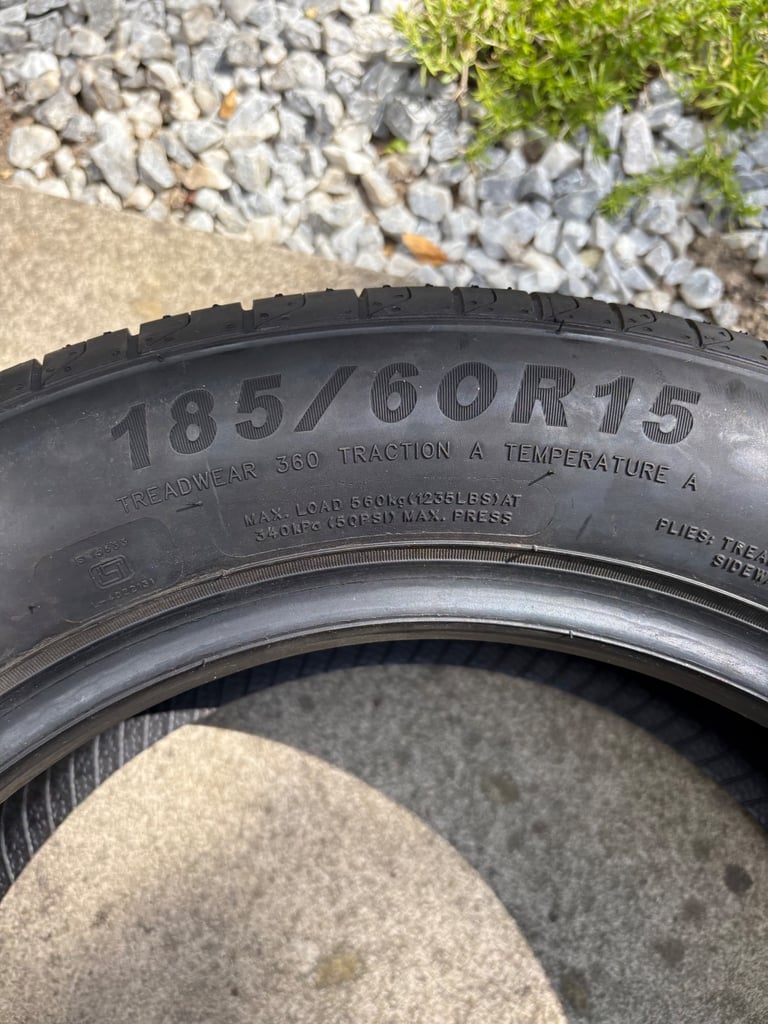 Road X nearly new car tyre 185/60R15