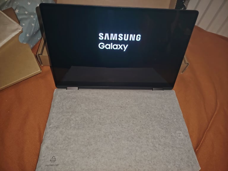 Samsung Galaxy 3 360 laptop