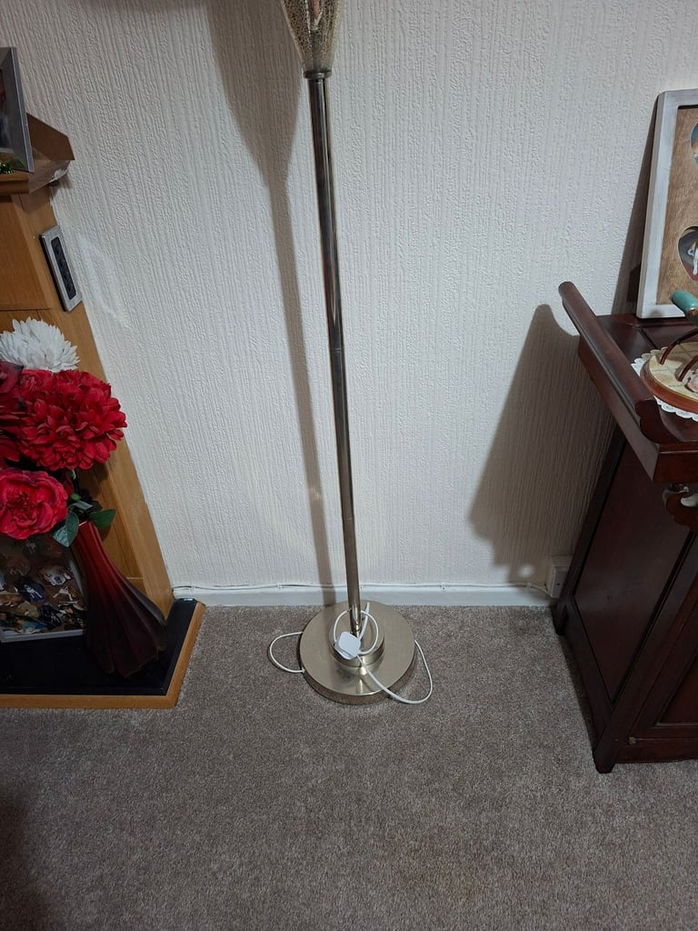Tall lamp