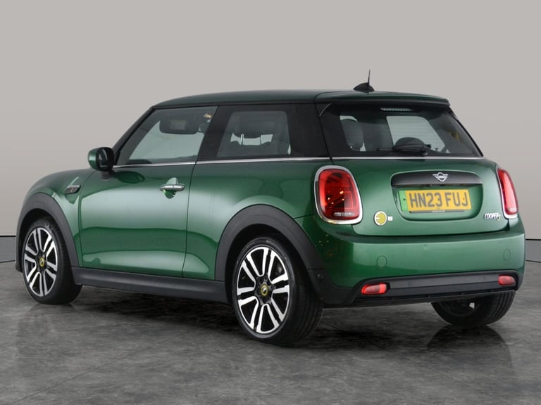 2023 MINI Electric Hatch Cooper SE 32.6kWh Level 2 Hatchback 3dr Electric Auto (184 ps) - INTERIO...