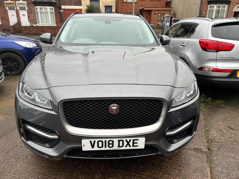  Jaguar F-Pace 2.0 D240 R-Sport Auto AWD Euro 6 (s/s) 5dr Diesel Automatic
