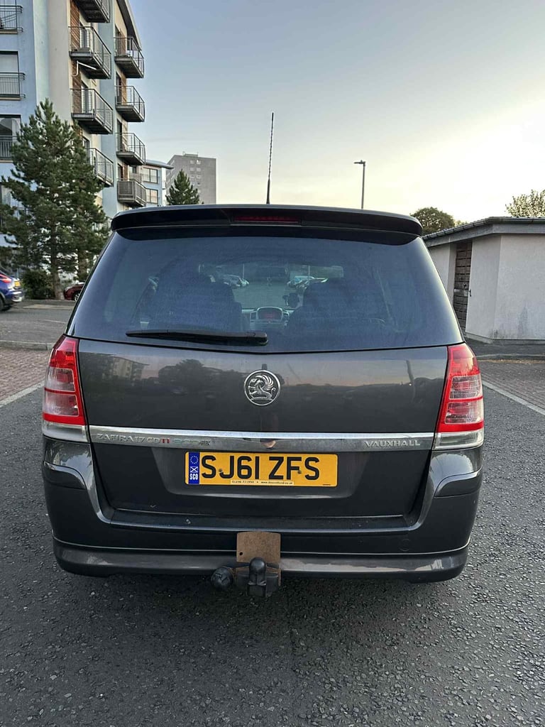 Vauxhall, ZAFIRA, MPV, 2011, Manual, 1686 (cc), 5 doors