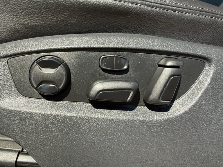 2017 17 VOLKSWAGEN TOUAREG 3.0 TDI V6 BLUEMOTION TECH R-LINE PLUS SUV 5DR DIESEL