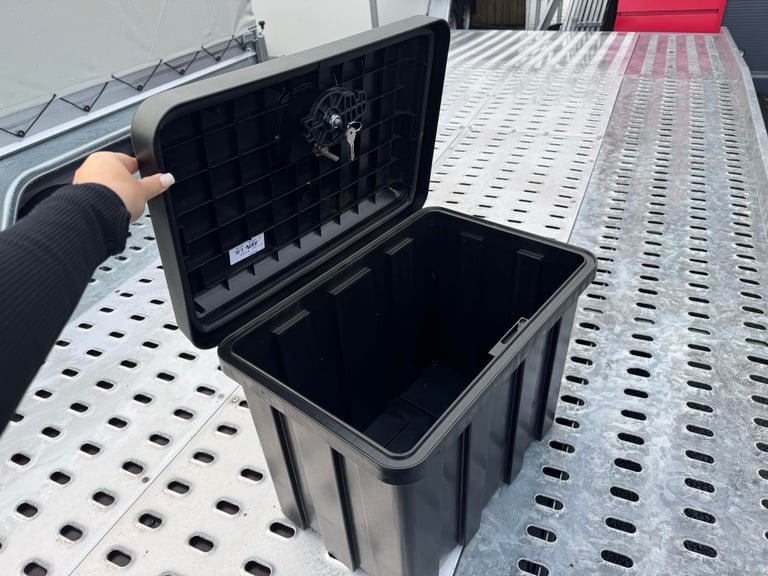 NEW DAKEN Tool Box JUST 500x350x400mm Lorry Tool Case & Storage Box