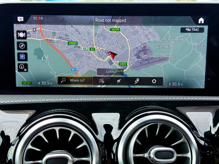 2019 Mercedes-Benz A-Class 1.3 A180 AMG Line (Premium) 7G-DCT Euro 6 (s/s) 5dr HATCHBACK Petrol A...