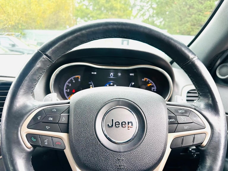 2014 Jeep Grand Cherokee 3.0 V6 CRD Limited Auto 4WD Euro 5 5dr ESTATE Diesel Automatic