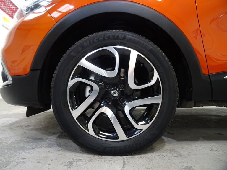 Renault Captur 1.5 dCi 90 Dynamique S Nav 5dr Automatic **ONLY 24000 MILES**