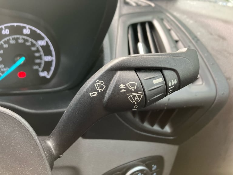 2022 Ford Transit Connect 1.5 EcoBlue 120ps Limited Van Van DIESEL Manual