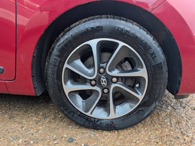 2017 Hyundai i10 1.2 Premium 5dr HATCHBACK PETROL Manual