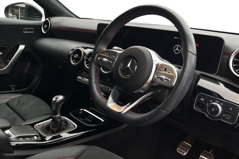 2020 Mercedes-Benz A-Class A180 AMG Line Executive NAVIGATION, HEATED SEATS, REAR CAMERA! Manual ...