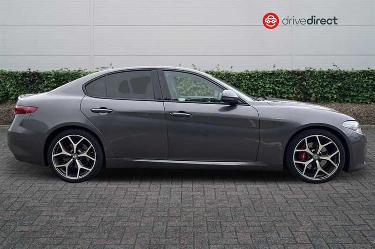 2019 Alfa Romeo Giulia 2.0 TB 280 Veloce 4dr Auto SALOON PETROL Automatic