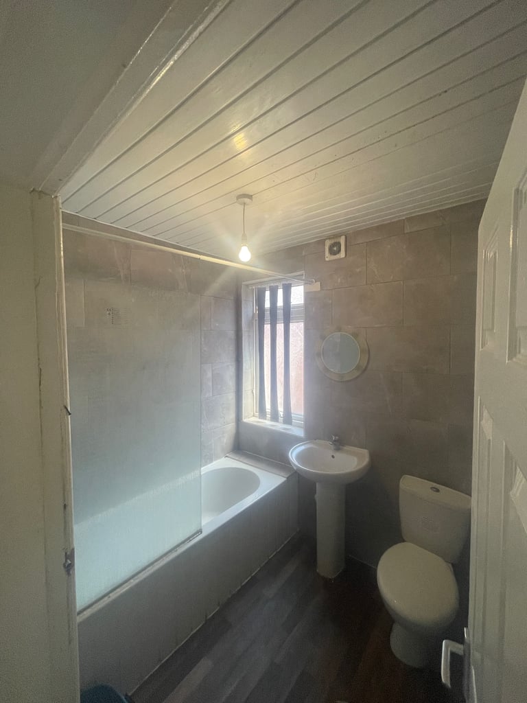 Large Double Room to rent 