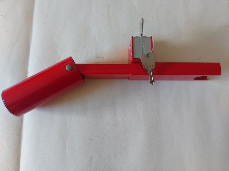Foot pump & old style Handbrake lock