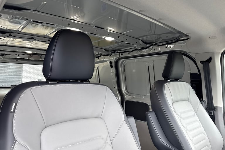 2025 Volkswagen Transporter 2.0 TDI 150 Commerce Pro Van Auto PANEL VAN DIESEL Automatic