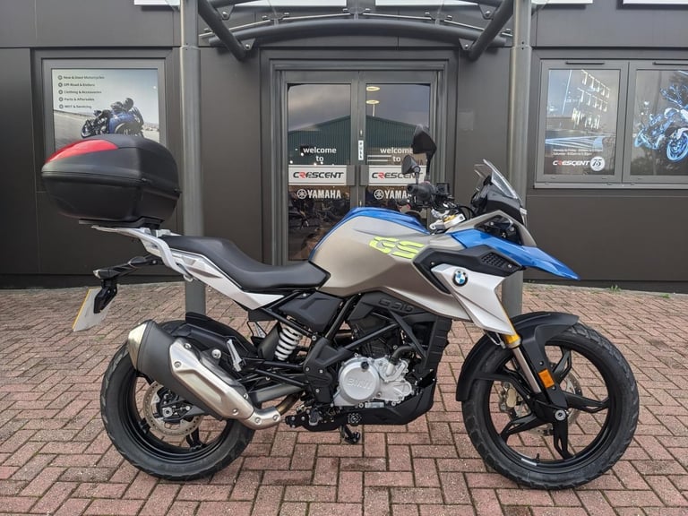 BMW G310GS 2020 - GIVI TOPBOX - 5 SERVICE STAMPS - LIGHTWEIGHT ADVENTURE BIKE