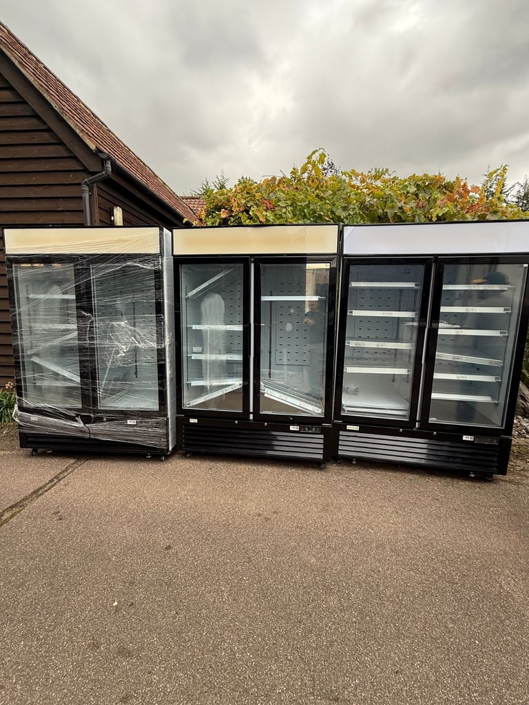 Commercial upright fridge or freezer display for shop cafe supermarket 
