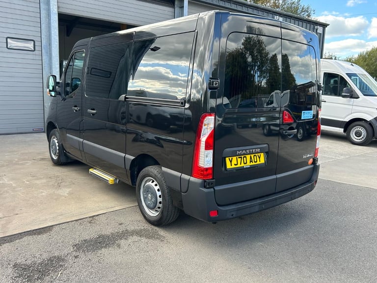 RENAULT MASTER 2.3 FWD SL28 dCi SWB LOW ROOF WHEELCHAIR ACCESS CREW Euro 6 NO VA
