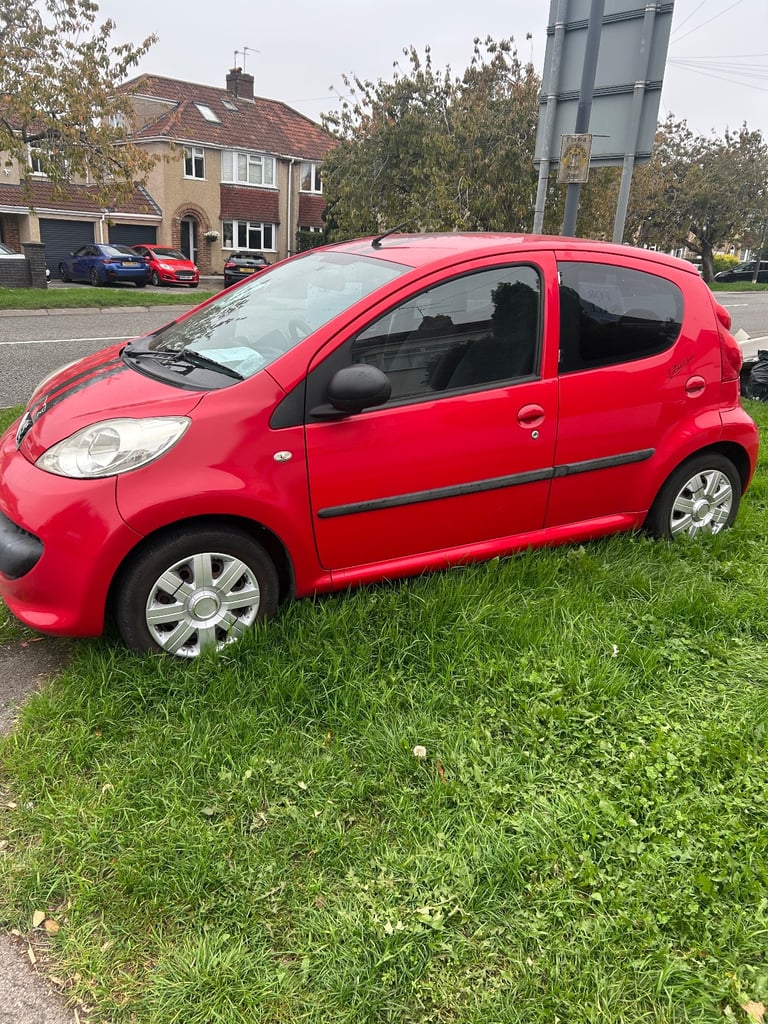 Peugeot, 107, Hatchback, 2007, Manual, 998 (cc), 5 doors