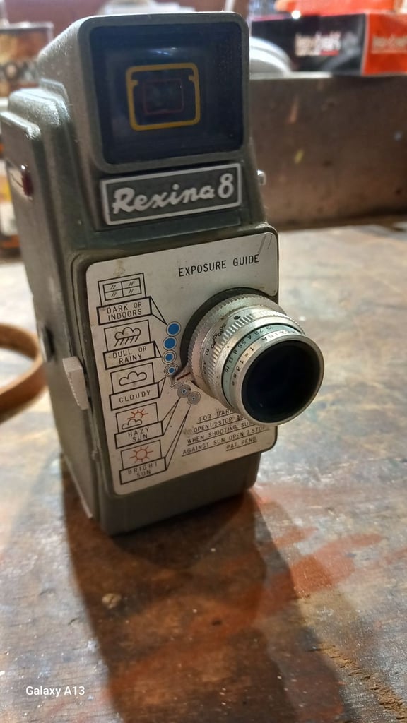 CINE CAMERA 