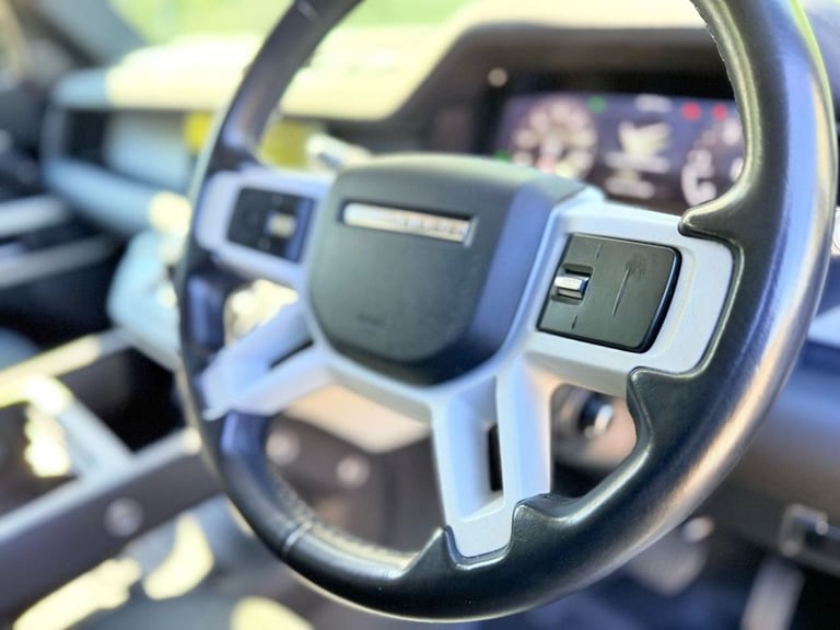 2020 Land Rover Defender 2.0 SD4 SE SUV 5dr Diesel Auto 4WD Euro 6 (s/s) (240 ps) ESTATE Diesel A...