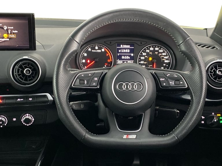2020 Audi Q2 30 TFSI Black Edition 5dr Crossover/SUV PETROL Manual