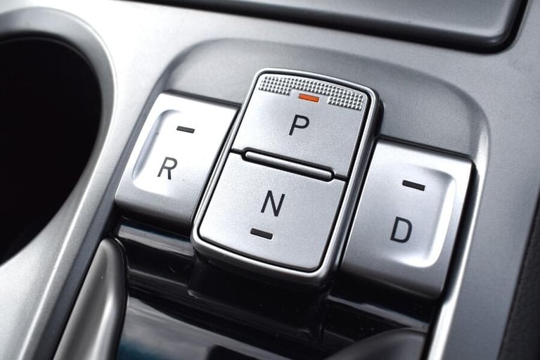 2020 Hyundai KONA 64kwh Premium Se Suv 5dr Electric Auto (7kw Charger) (204 Ps) HATCHBACK Electri...