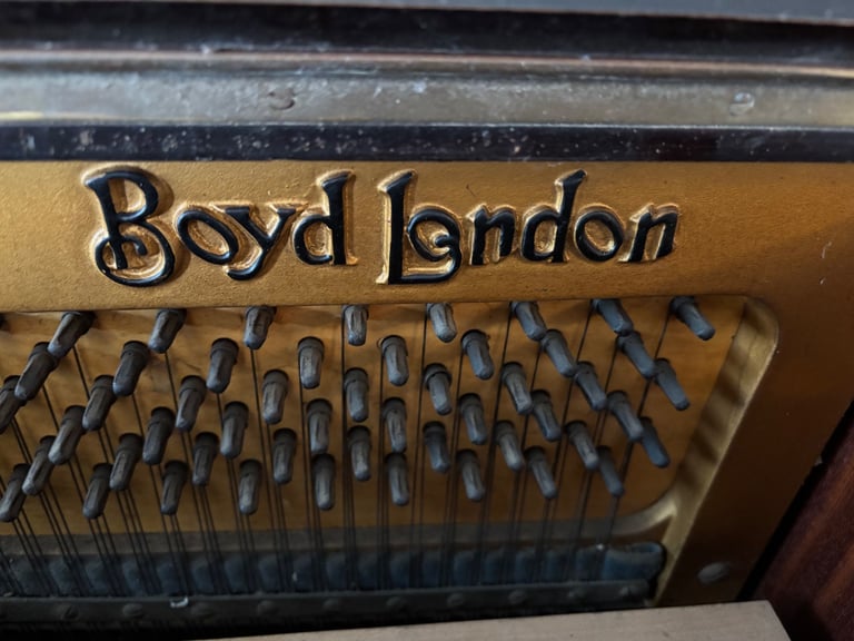 Boyd London Piano Upright
