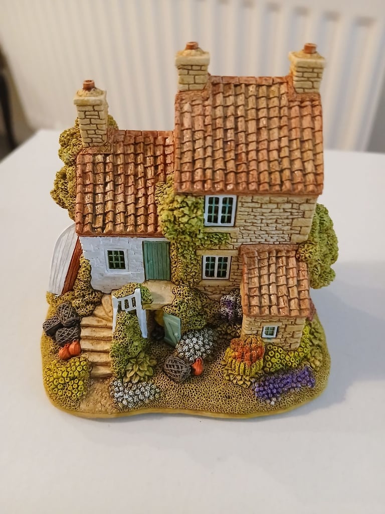 image for Lilliput lane Cottage 