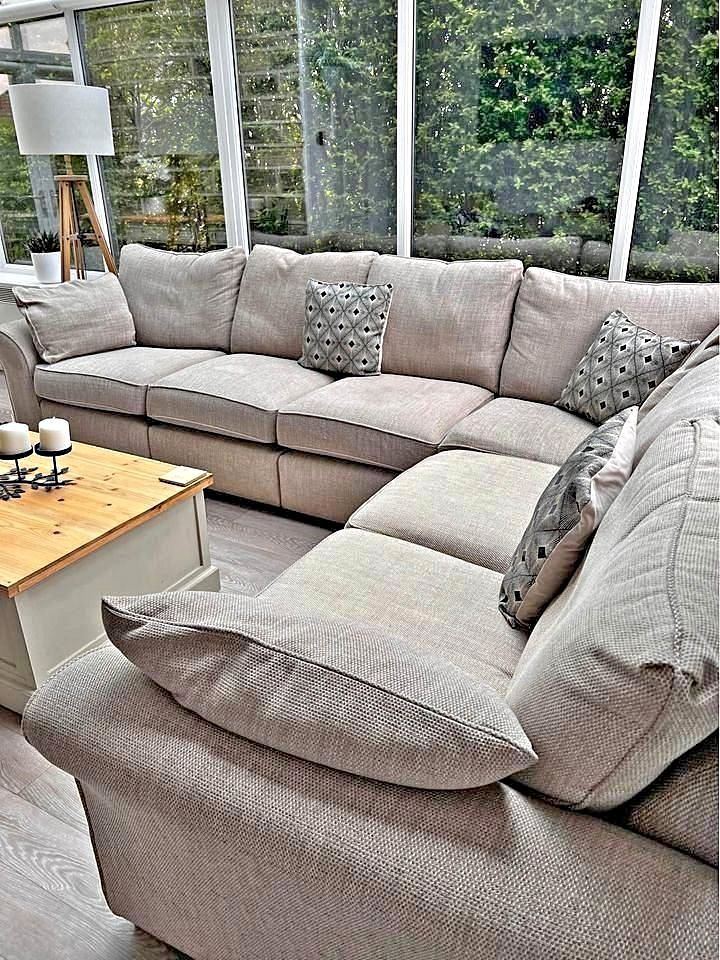 Beige 5x Seater Corner High Back Sofa 