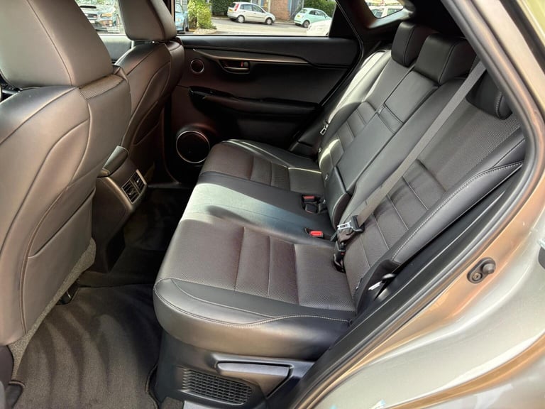 LEXUS NX 2.5 300h F Sport E-CVT 4WD Euro 6 (s/s) 5dr 2018