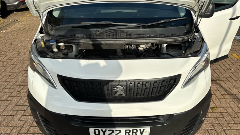 2022 Peugeot Expert Standard Diesel 1000 1.5 BlueHDi 100 Professional Premium Van Van Diesel Manual