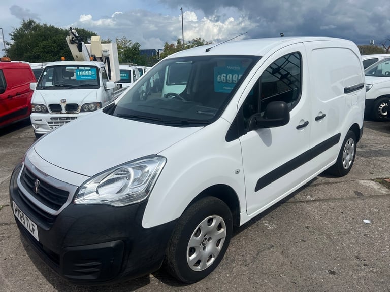 2019 Peugeot Partner 636 SE 67 Van Auto PANEL VAN Electric Automatic