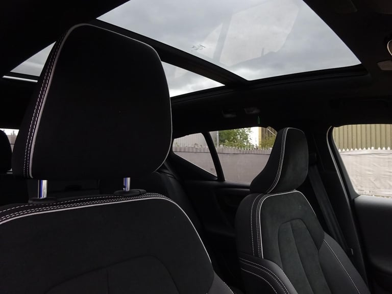 2024 24 REG VOLVO XC40 ULTIMATE B3 AUTO DAMAGED REPAIRABLE SALVAGE