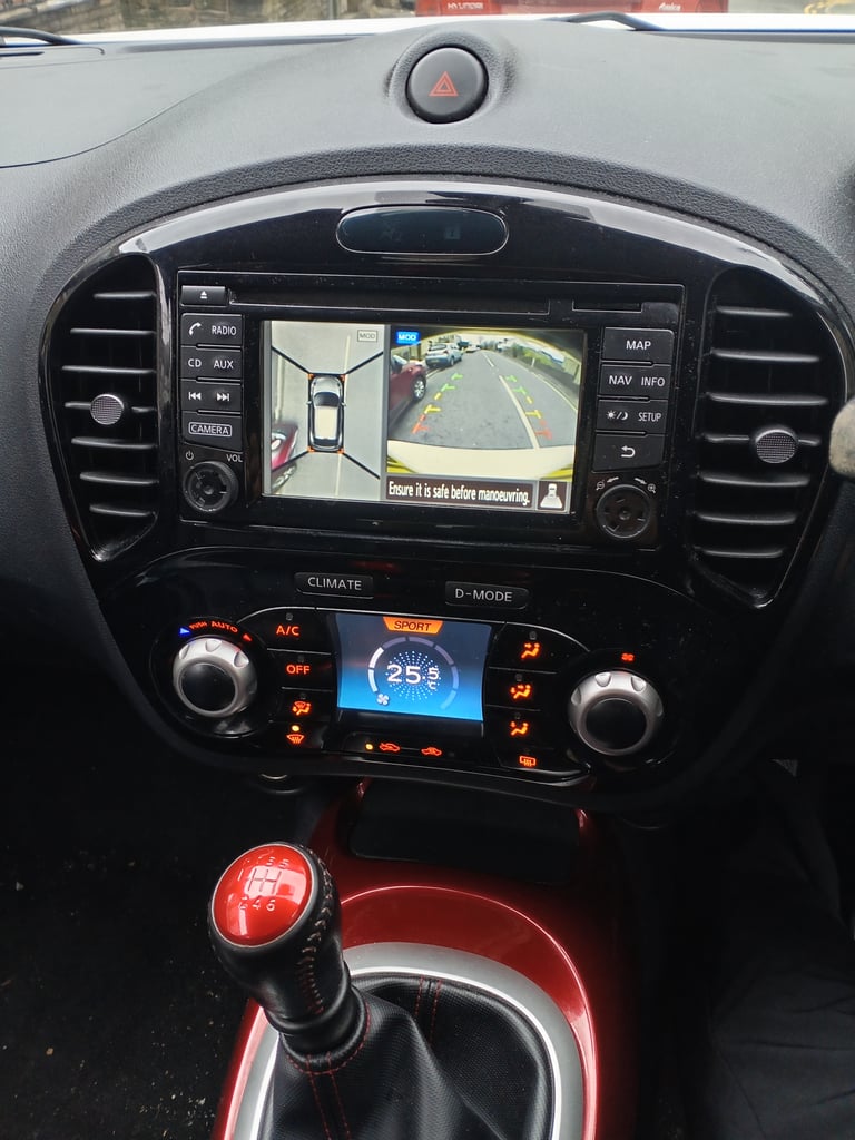 Nissan, JUKE, Hatchback, 2015, Manual, 1461 (cc), 5 doors