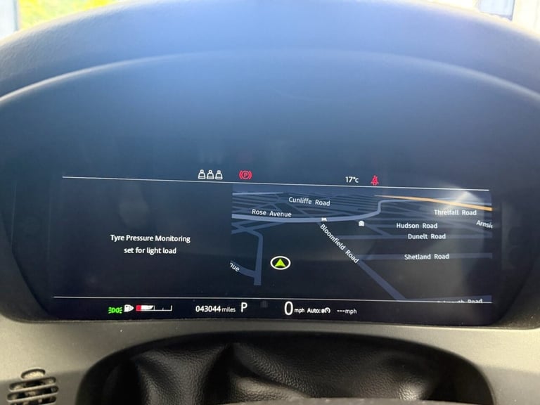 2020 Jaguar F-Pace 5.0 V8 SVR SUV 5dr Petrol Quickshift AWD Euro 6 (s/s) (550 ps) ESTATE Petrol A...