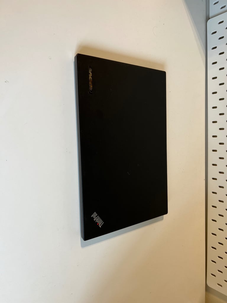 image for Windows 10 Lenovo thinpad T440s, , i7, 8 GB , 240 SSD , very fast 