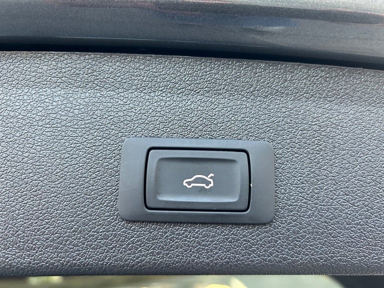 2015 Audi Q5 TDI QUATTRO S LINE PLUS Estate Diesel Automatic