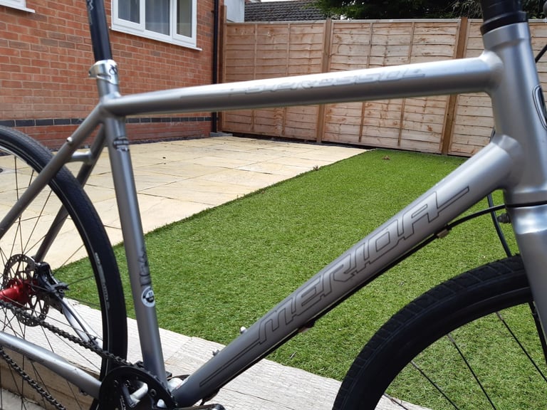 Merida S-Presso Aluminium Hybrid Bike. 