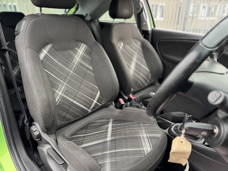 VAUXHALL CORSA 1.2 i Limited Edition 2015