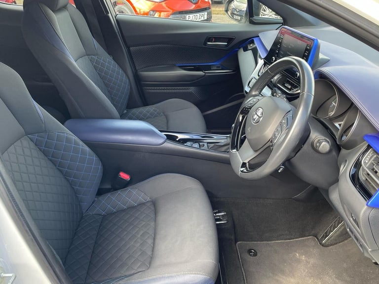 2020 Toyota C-HR 2.0 Hybrid Dynamic 5dr CVT SUV Hybrid Automatic
