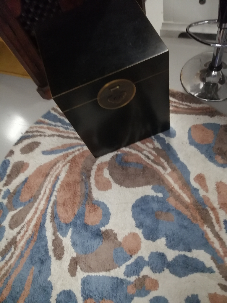 Chinese storage box