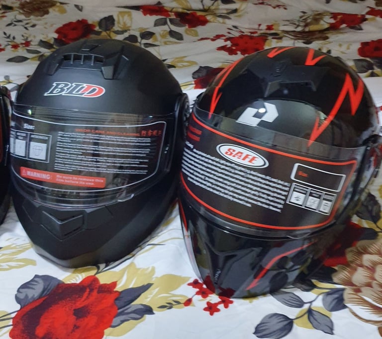 New Motorcycle Helmet Double Lens Cross Section Helmet ⛑️ size  ,M, L , XL