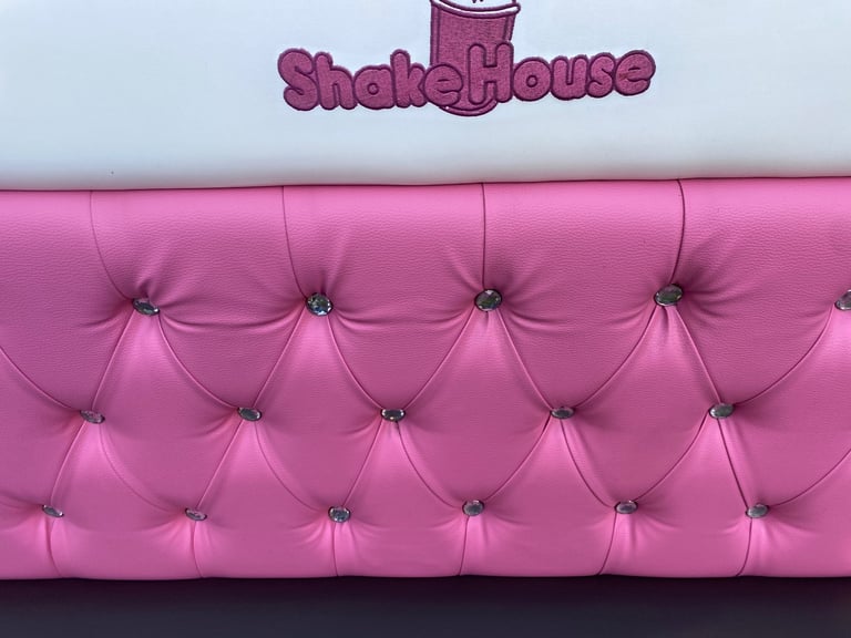 X 4 ,ICE CREAM/ MILKSHAKE PARLOUR SOFAS 185 Cm Length ,GOOD USED CONDITION ,LOCAL DELIVERY
