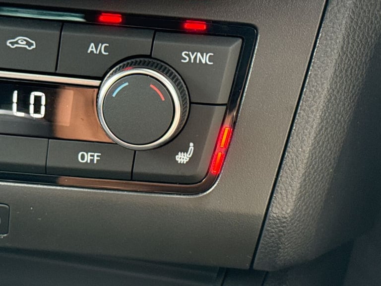 2025 SEAT Ibiza 1.0 TSI 115 FR Black Edition 5dr HATCHBACK PETROL Manual