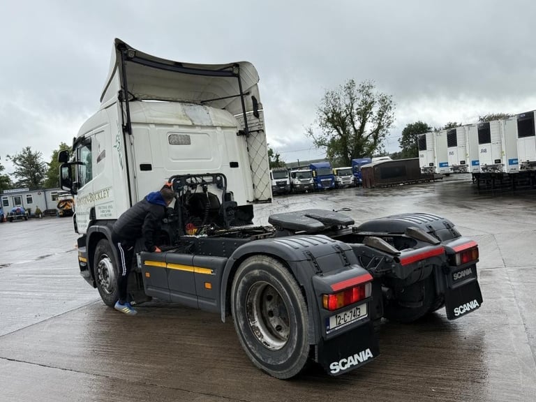 2012 (12) SCANIA R 420 R-CAB 