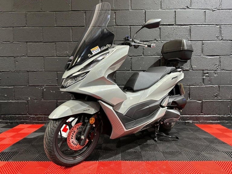2024 74 HONDA PCX125 FINANCE SPECIALISTS APPLY NOW