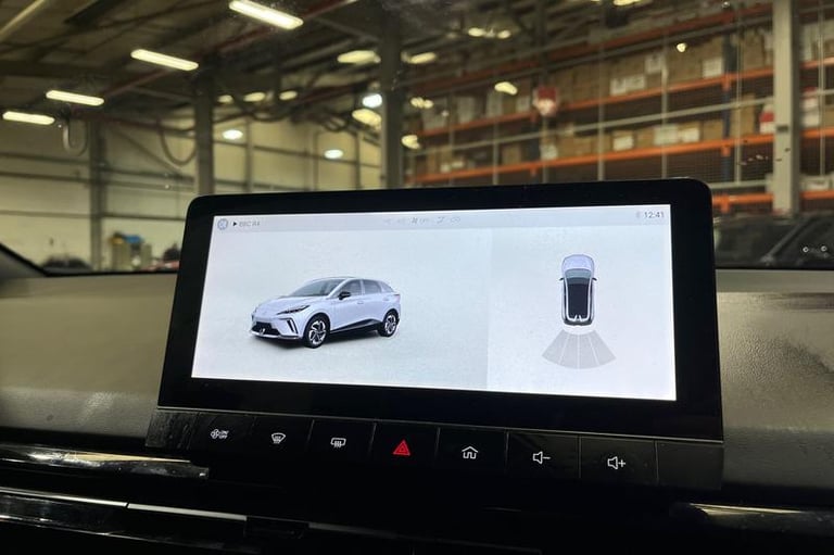 2023 MG MG4 *?0 VRT* 125kW SE EV 51kWh 5dr Auto- Parking Sensors AUTO Hatchback Electric Automatic